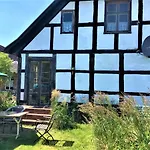 Fischerhaus Godewind 60 Qm * Altwarp
