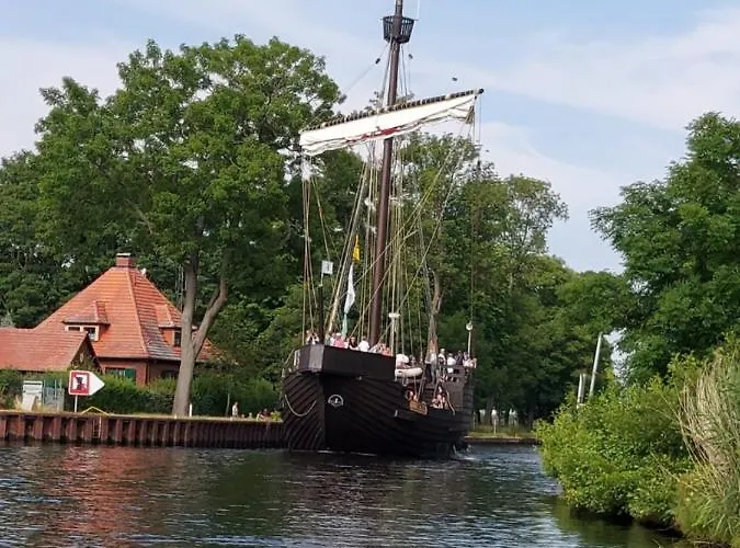 Fischerhaus Godewind 60 Qm Apartment Altwarp